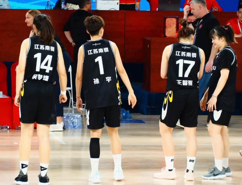 她的打法也, 武汉赛区首 她的打法也, 武汉赛区首