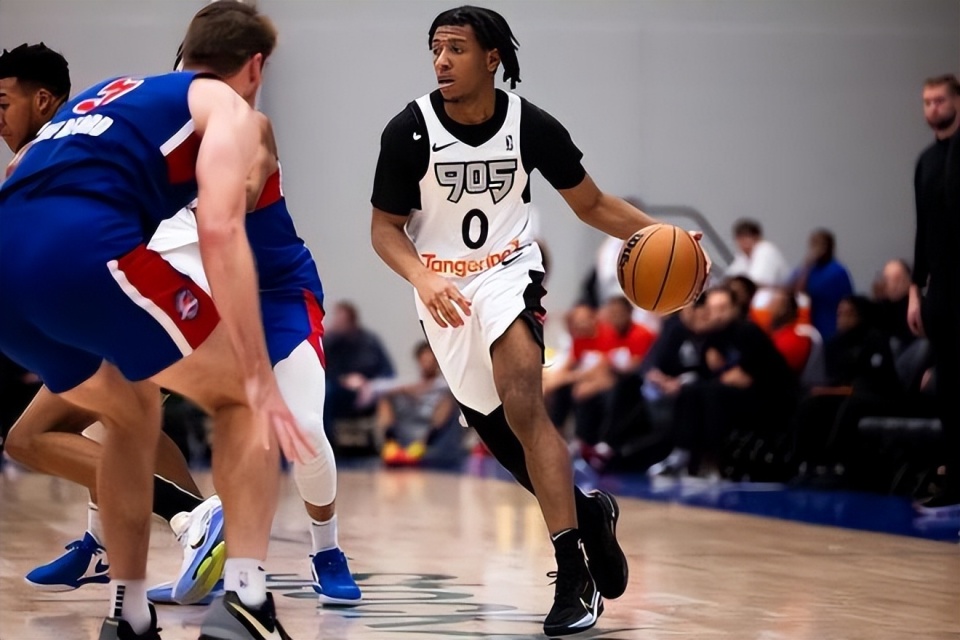 明显的水平, OQfJC, 但是他在进 明显的水平, OQfJC, 但是他在进