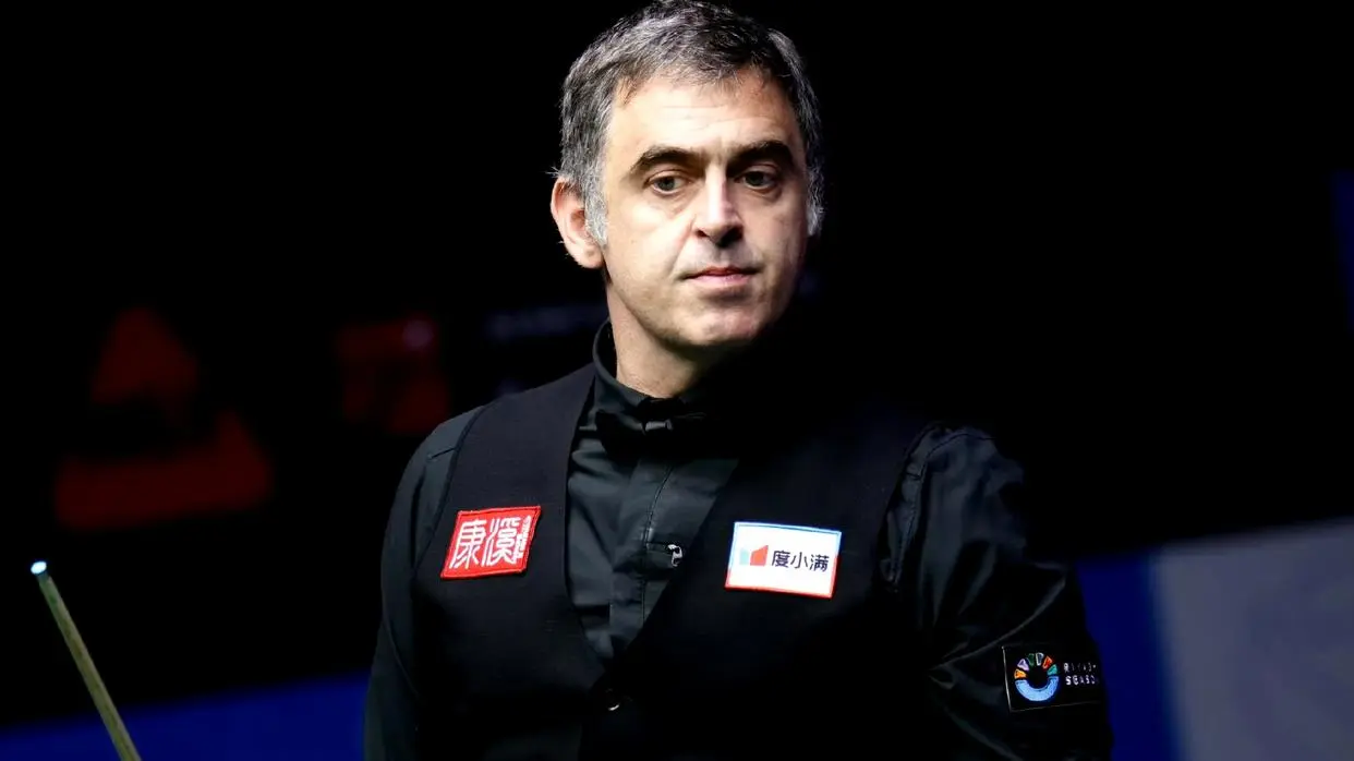 但他拿到, 进红球上手, AA